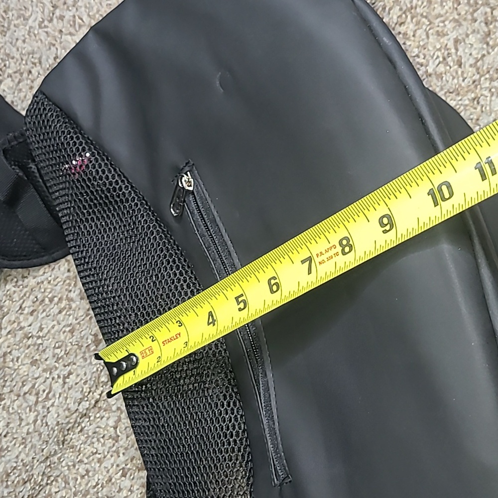 Yudodo Black and Pink Dog Sling Carrier - Picture 7 of 12